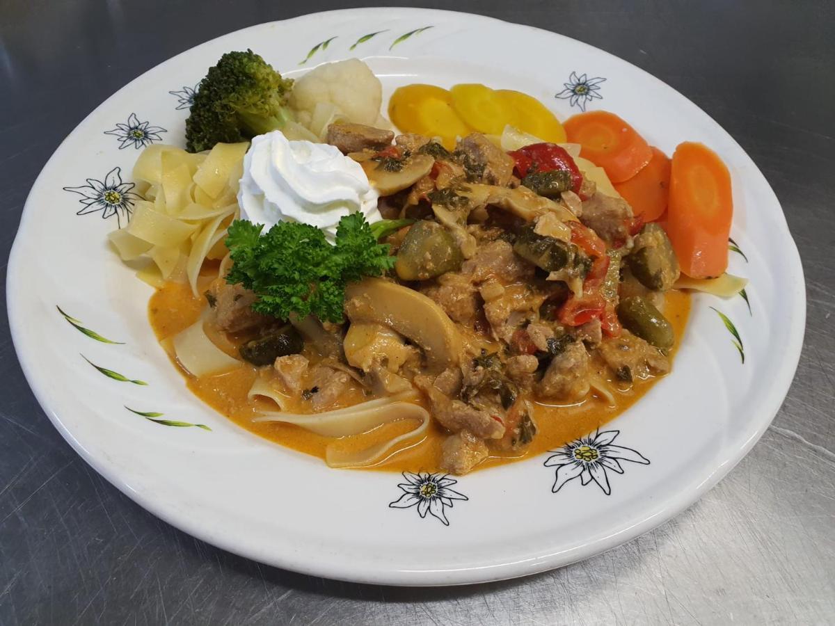 Hotel-Restaurant-Linde Gundlischwand Kültér fotó
